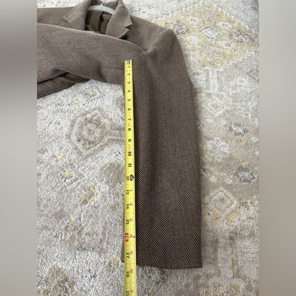 J. Crew Men’s Herringbone Wool Blazer - Picture 12 of 14